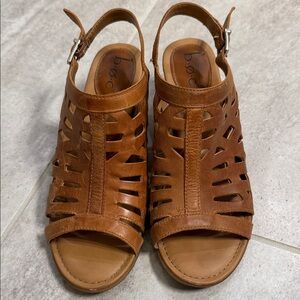 b.o.c. Women's Tan Cutout Sandals